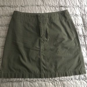 Gap Olive cotton skirt